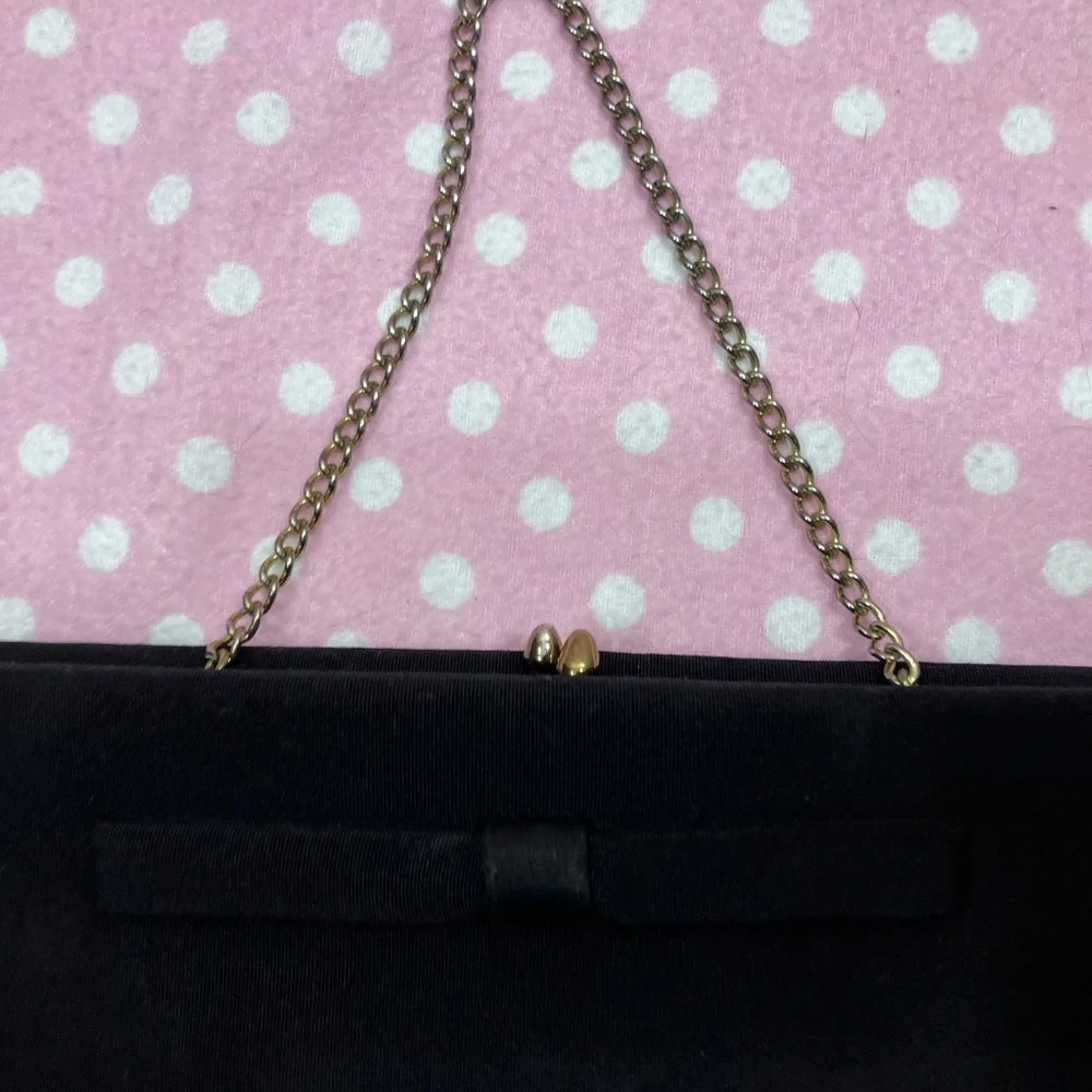 Vintage black clutch - gold clasp